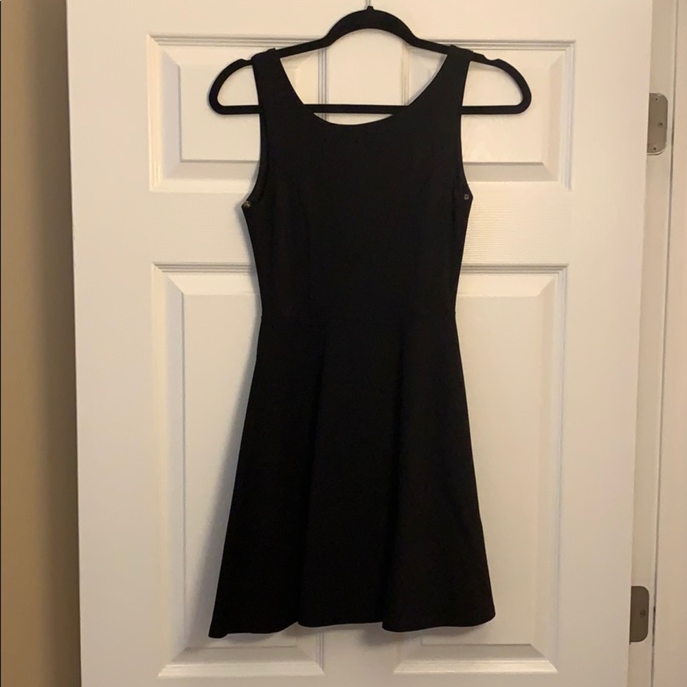Lulus Size S Black Skater Dress